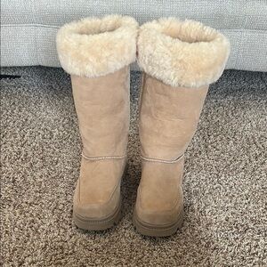 Cabela's Tan Winter Boots
